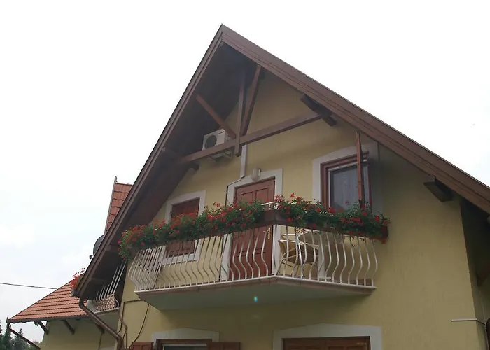 Apartament Familia 100/7